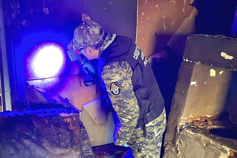 Мужчина погиб в ночном пожаре в Тверской области