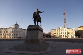 В Твери ограничат движение на главной площади города В Твери ограничат движение на главной площади города