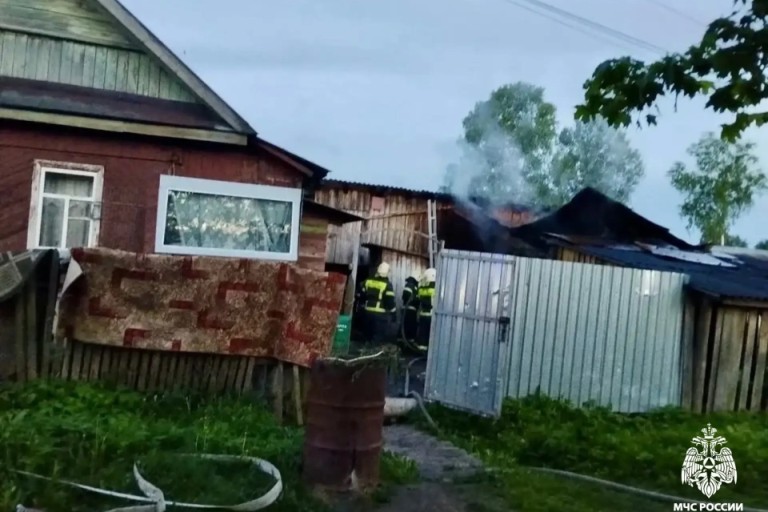 В Тверской области сгорела баня