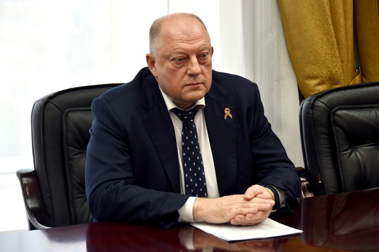 Сергей Голубев провел встречу с Почетным гражданином Тверской области Тамарой Карякиной