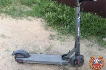 Под Тверью 14-летний самокатчик закончил свой заезд в больнице Под Тверью 14-летний самокатчик закончил свой заезд в больнице