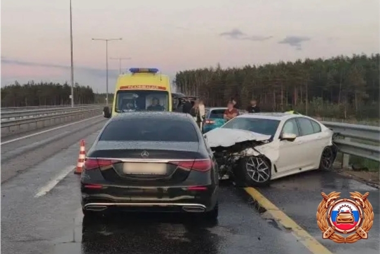 На М-11 в Тверской области сбили людей, помогавших пострадавшим в ДТП