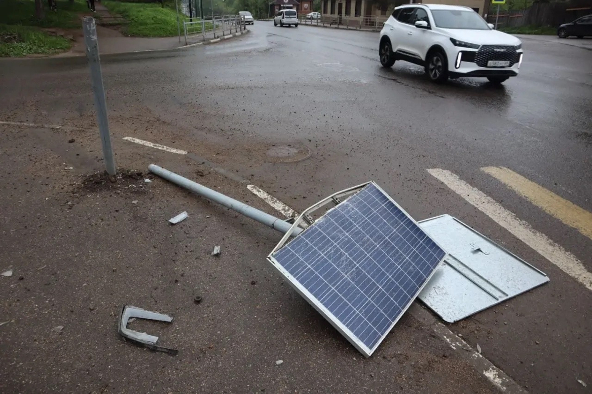 В Тверской области ищут водителя-вандала