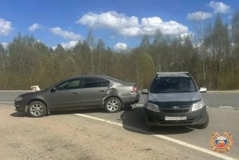 В столкновении легковушек в Тверской области пострадал ребенок
