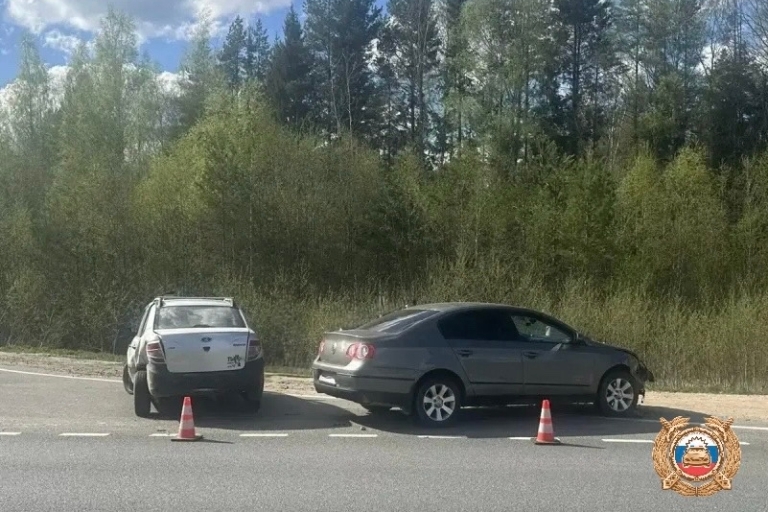 В столкновении легковушек в Тверской области пострадал ребенок