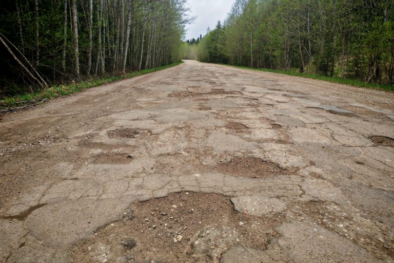 Жители Тверской области показали возможно самую худшую дорогу