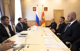 Виталий Королев обсудил с Ильей Ковальчуком будущее хоккея в Тверской области