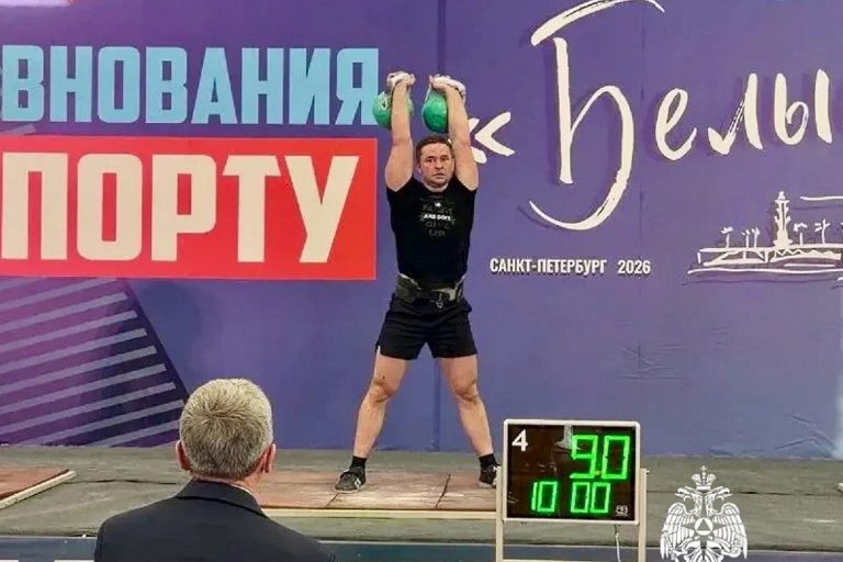 Сотрудник МЧС из Твери вошёл в международный топ гиревиков