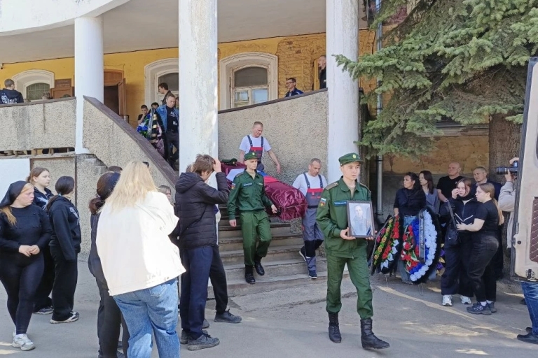 В Тверской области простились с бойцами, погибшими на СВО