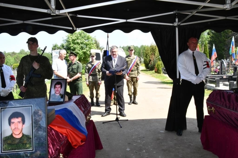 В Тверской области похоронили двоих погибших участников СВО