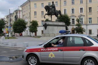 В Тверской области росгвардейцы сотни раз за неделю выезжали по тревоге В Тверской области росгвардейцы сотни раз за неделю выезжали по тревоге