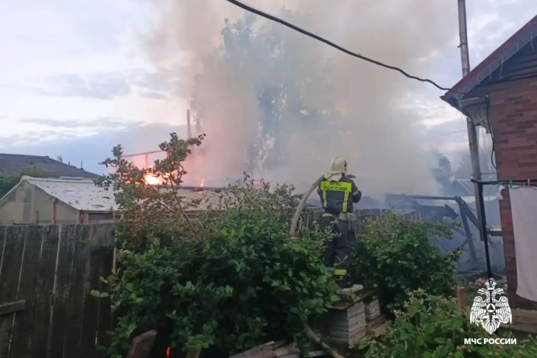 Мужчина погиб при пожаре в Тверской области