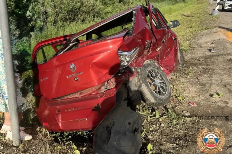 Четыре человека пострадали в ДТП на М-10 под Тверью