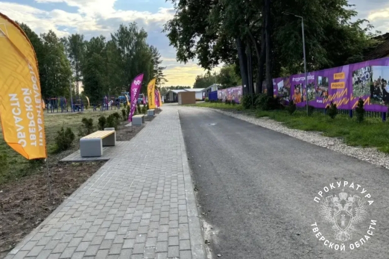 Школьники массово отравились в детском лагере в Тверской области