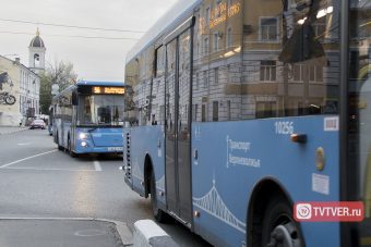 Стало известно, в каких автобусах Твери больше всего пассажиров