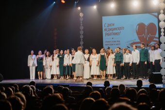 В Тверской области за беззаветное служение вручили награды врачам
