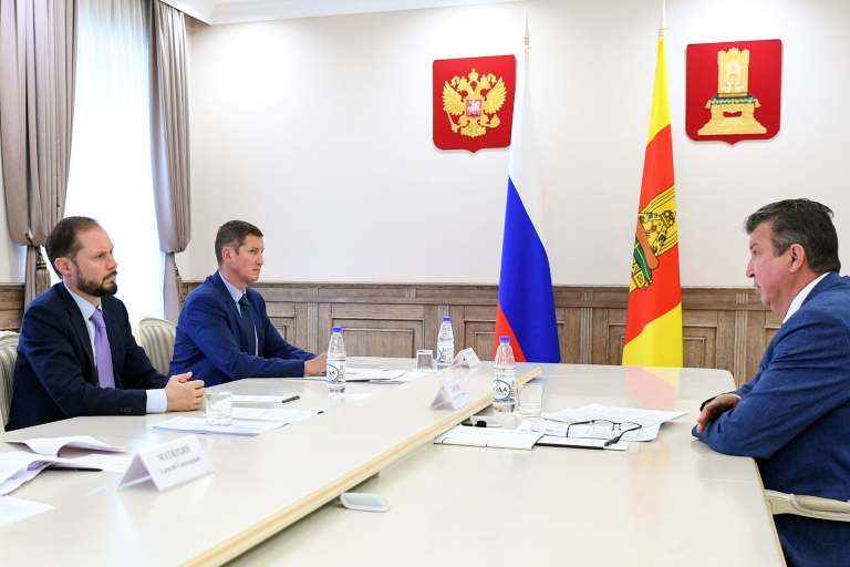 Виталий Королев поставил задачи по развитию Конаковского округа