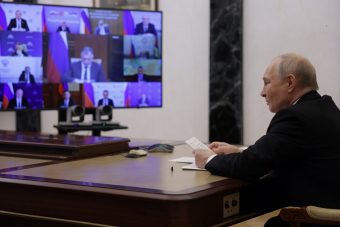 В день рождения Виталия Королева Владимир Путин пожелал ему удачи на выборах В день рождения Виталия Королева Владимир Путин пожелал ему удачи на выборах