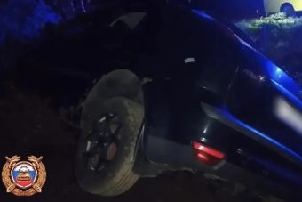В Тверской области 35-летняя водитель Ford врезалась в дерево В Тверской области 35-летняя водитель Ford врезалась в дерево