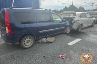 В Тверской области 13-летняя девочка пострадала в ДТП на М-10 В Тверской области 13-летняя девочка пострадала в ДТП на М-10
