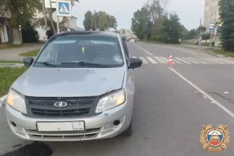 В Тверской области две 12-летние девочки попали под машину В Тверской области две 12-летние девочки попали под машину