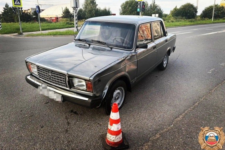В Твери пьяный водитель скутера закончил свою поездку в БСМП
