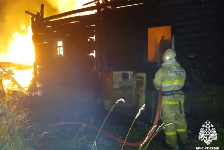 Мужчина погиб при пожаре в Тверской области