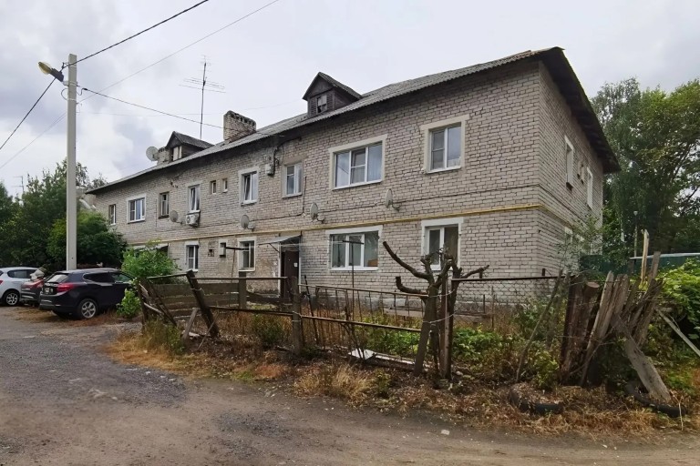 В Тверской области 2-летний мальчик выпал из окна