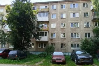 В Твери полуторагодовалый мальчик выпал из окна