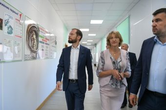 В Нелидове Виталий Королев оценил капремонт школы и дал ряд поручений В Нелидове Виталий Королев оценил капремонт школы и дал ряд поручений