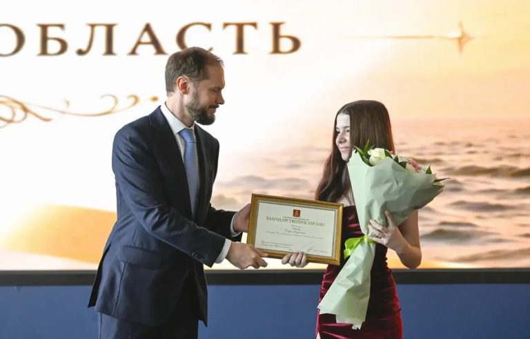 Виталий Королев провел первый в истории Тверской области Губернаторский бал выпускников