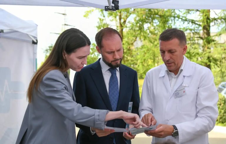 Виталий Королев сообщил, консультации каких врачей можно получить благодаря "Поезду здоровья"