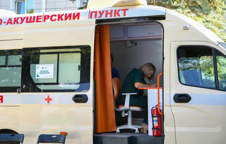 Виталий Королев сообщил, консультации каких врачей можно получить благодаря "Поезду здоровья"