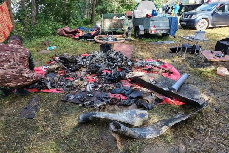 В Тверской области ищут родственников погибшего пилота