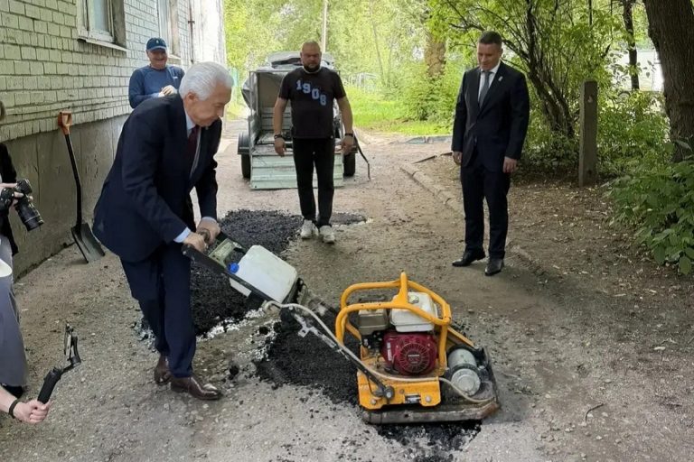 Площадка для физических упражнений появилась на тверских карьерах 