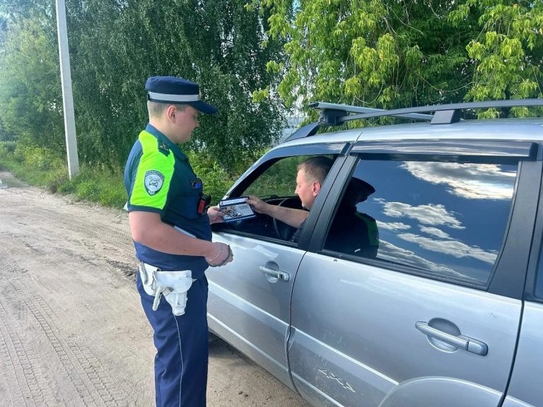 Госавтоинспекция в Тверской области уговаривала водителей не пить за рулем