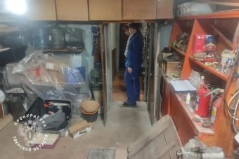 В Тверской области мужчина ударами ножа поставил две смертельные точки в ссоре с приятелями В Тверской области мужчина ударами ножа поставил две смертельные точки в ссоре с приятелями