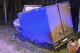 Под Тверью на трассе М-10 одна «Газель» протаранила другую Под Тверью на трассе М-10 одна «Газель» протаранила другую