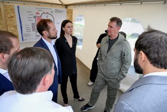 Виталий Королев и Дмитрий Патрушев проверили работу очистных сооружений в Твери