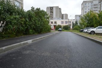 В Пролетарском районе Твери досрочно завершен ремонт дворов