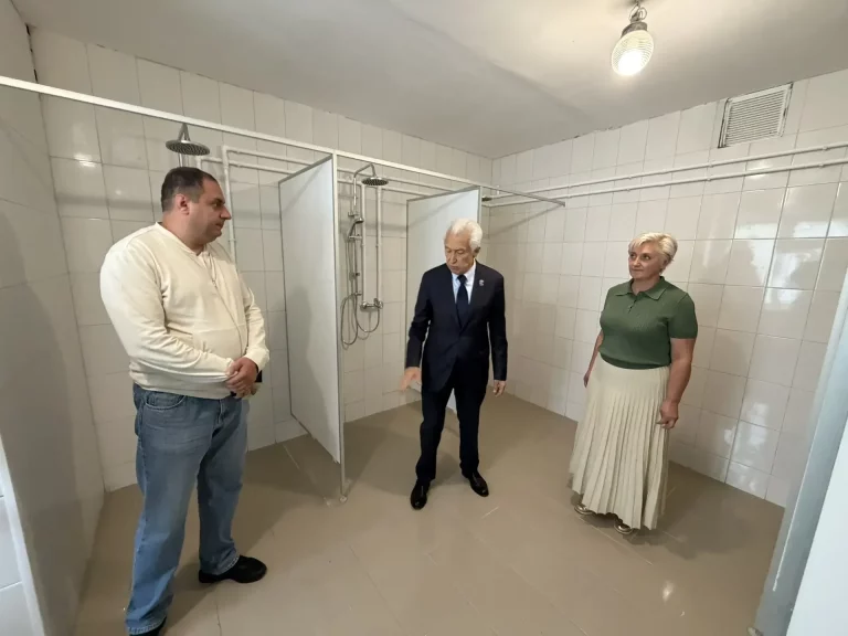 Владимир Васильев посетил Осташковский округ