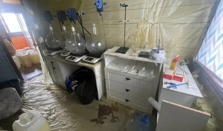В Тверской области силовики ликвидировали крупную нарколабораторию