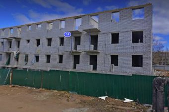 Жители аварийных домов в Тверской области не получили квартир Жители аварийных домов в Тверской области не получили квартир