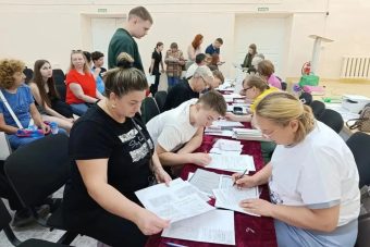 Виталий Королев оценил результаты работы выездных приемных комиссий Виталий Королев оценил результаты работы выездных приемных комиссий