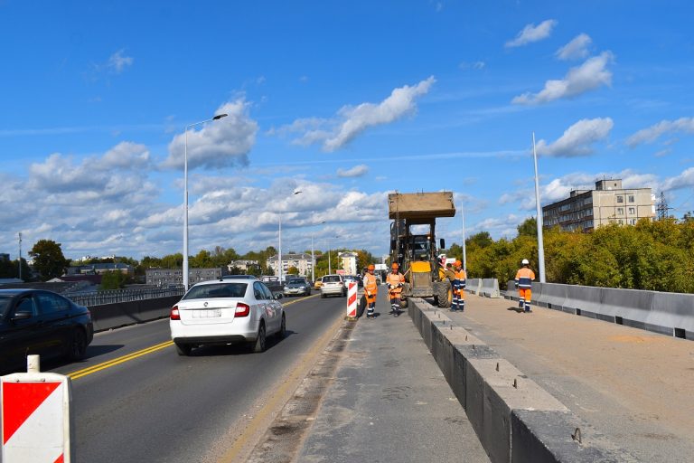 На Южном мосту в Твери откроют еще одну полосу для движения