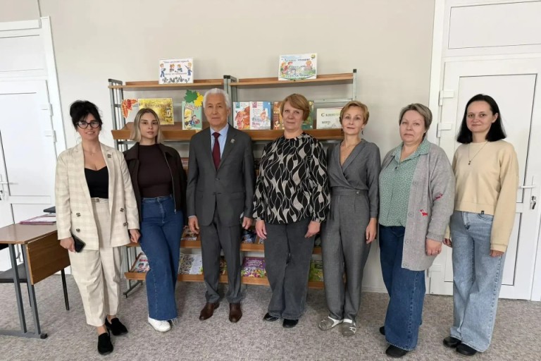 По инициативе Владимира Васильева пополнились книжные фонды библиотек Тверской области