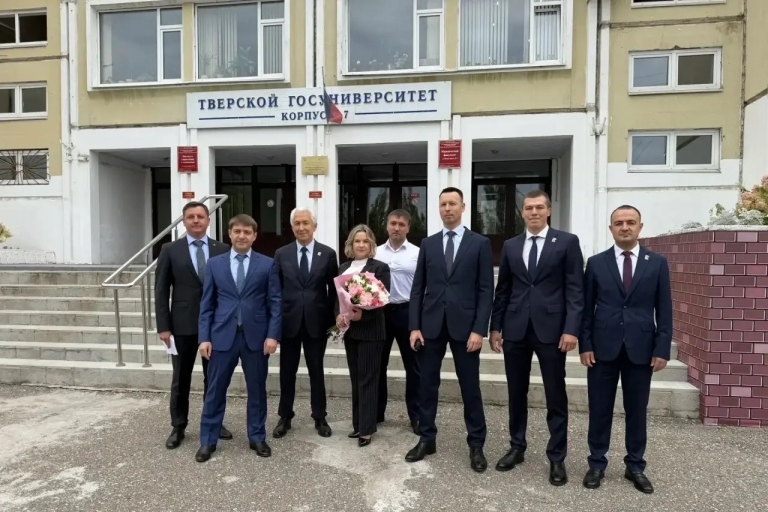 «Единая Россия» поддерживает развитие инфраструктуры учебных заведений