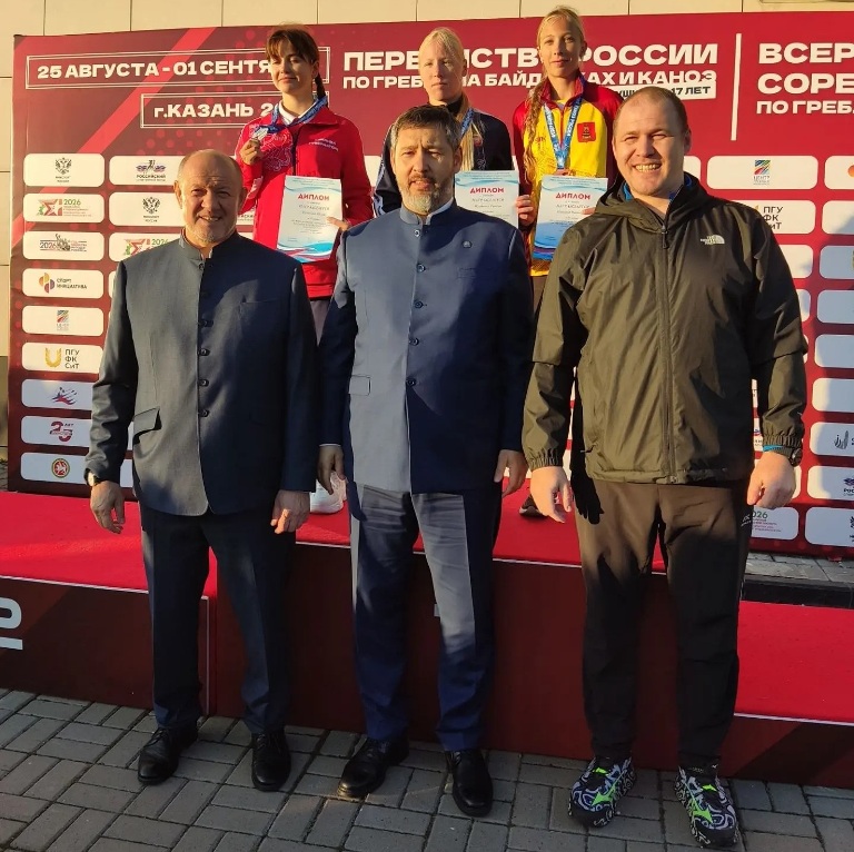 Тверские гребцы произвели фурор на национальных стартах в Казани