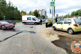 Женщина-водитель спровоцировала ДТП в Твери