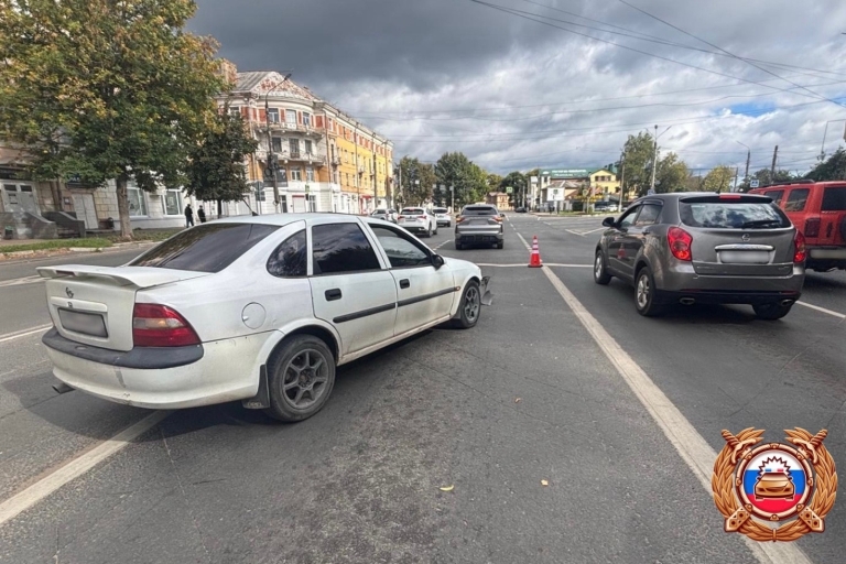 7-летняя девочка пострадала в столкновении автомобилей в Твери